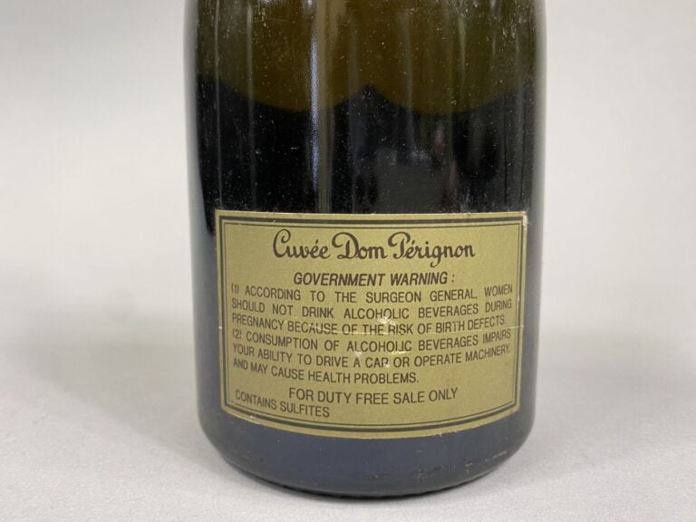 MOËT et CHANDON - Champagne cuvée Dom Pérignon, une Bouteille, 1988 - (étiquett…