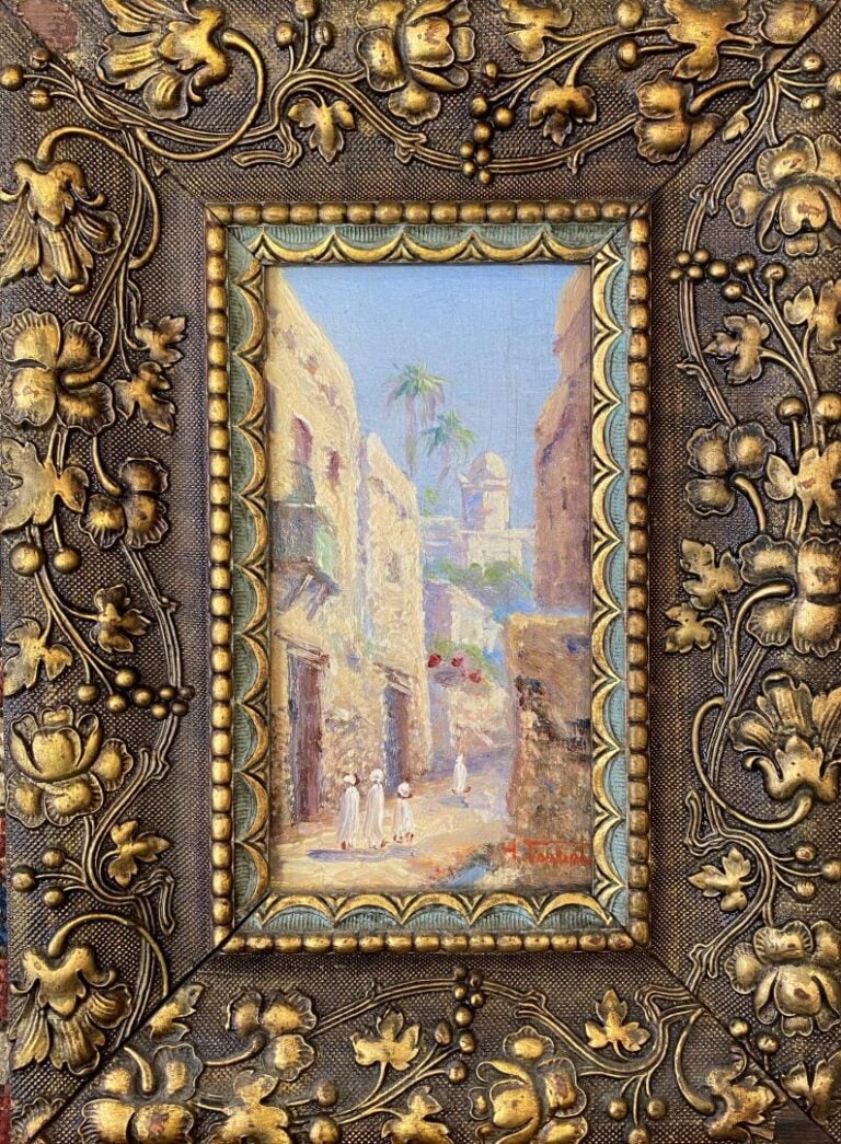 Plat en céramique polychrome à décor de cavalier arabe - On joint deux petites…