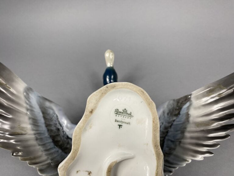 ROSENTHAL - Sujet en porcelaine émaillée polychrome figurant un canard en plein…