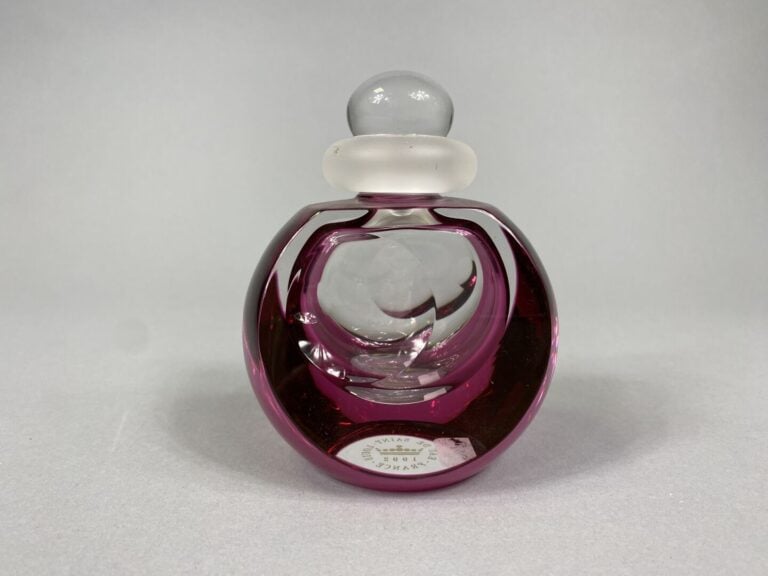 Serge MANSAU pour les cristalleries de SAINT-LOUIS - Flacon à parfum en cristal…