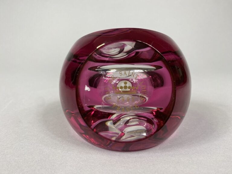 Serge MANSAU pour les cristalleries de SAINT-LOUIS - Flacon à parfum en cristal…
