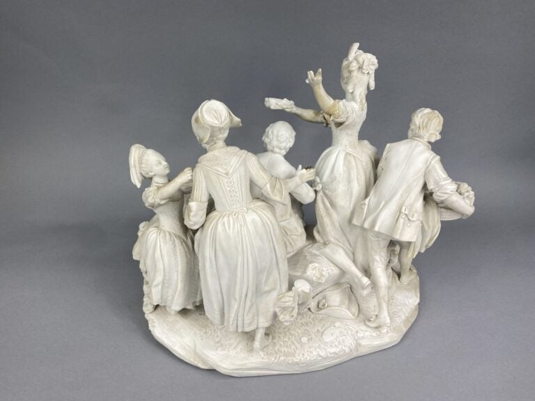 Sèvres - Groupe en biscuit représentant " Le bon Vieillard" d'après un modèle d…