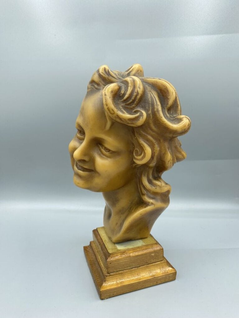 Tête en cire - H : 29 cm