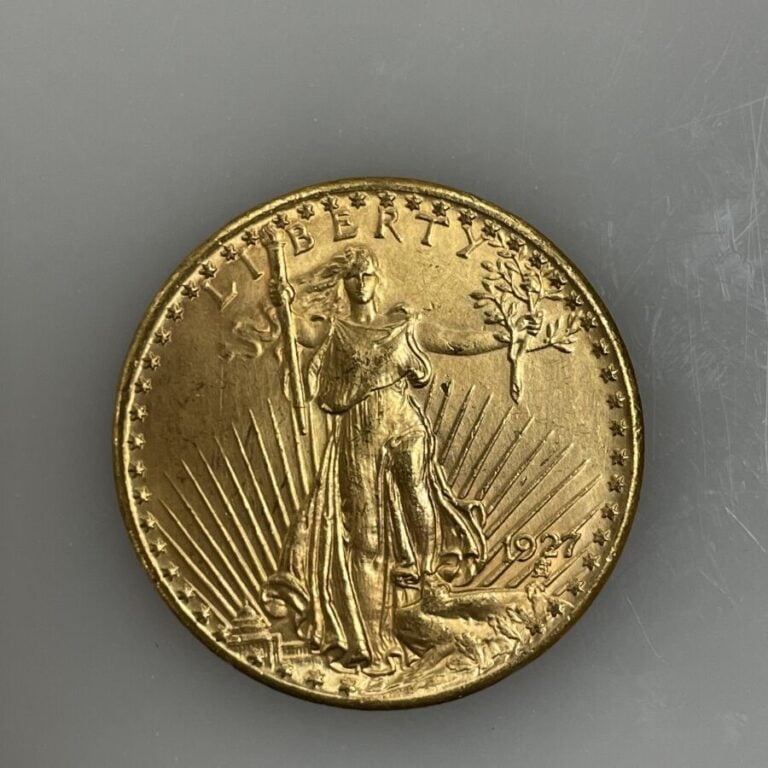 Une pièce de 20 Dollars en or (900‰) Saint-Gaudens " Double Eagle" - 1927 - 33.…