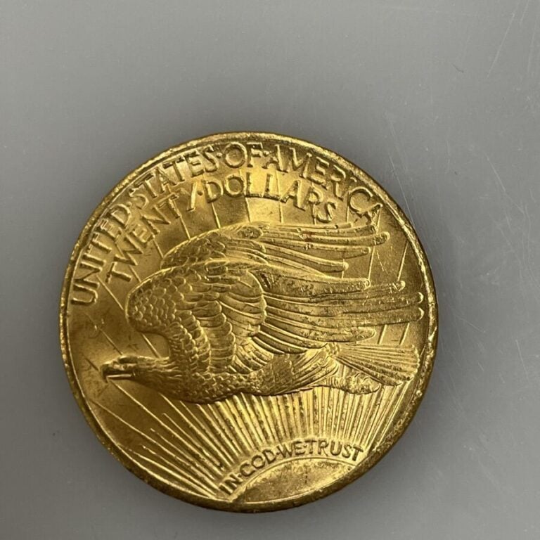 Une pièce de 20 Dollars en or (900‰) Saint-Gaudens " Double Eagle" - 1927 - 33.…