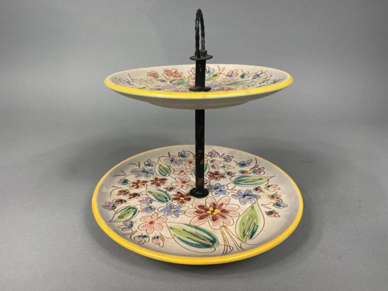VALLAURIS - GL - Serviteur muet à deux plateaux en céramique émaillée polychrom…