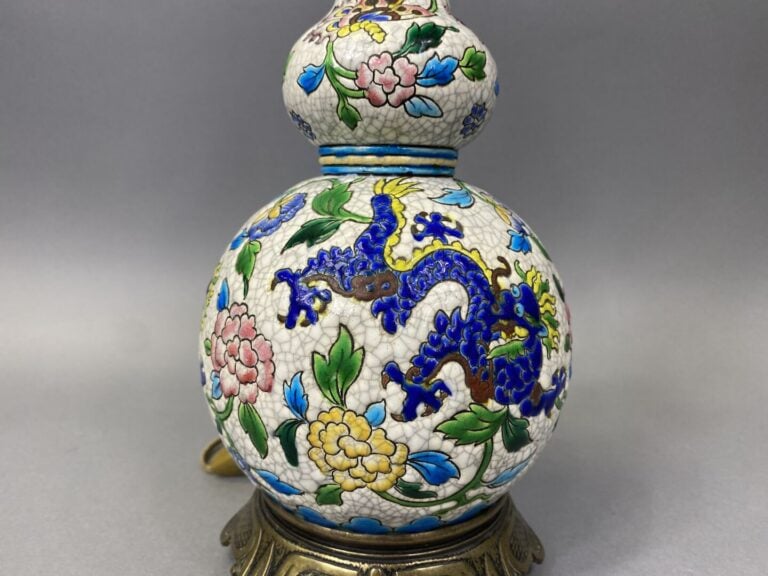 VIEILLARD à Bordeaux? - Pied de lampe à double renflement en faïence polychrome…