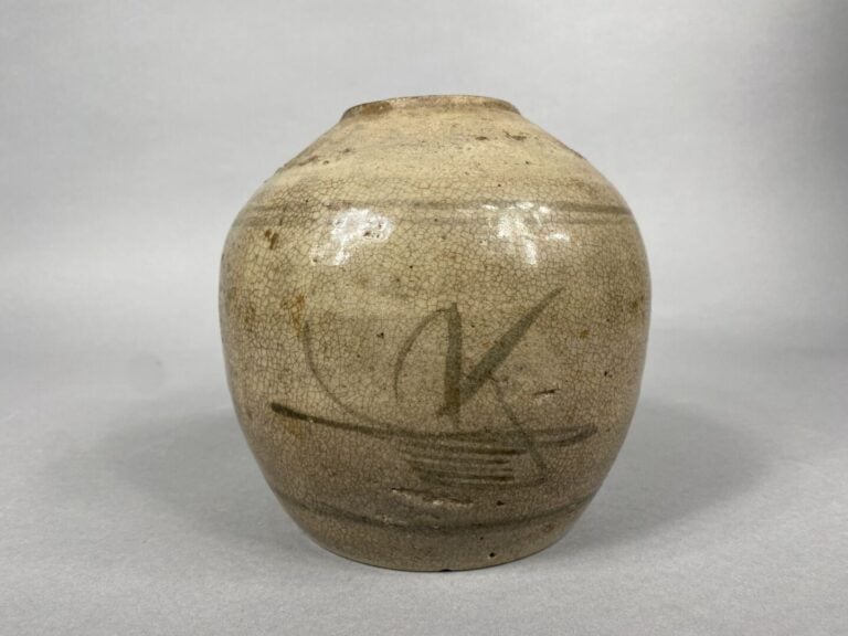 Vietnam, XV-XVIe siècles - Pot à gingembre en grès à couverte beige craquelée e…