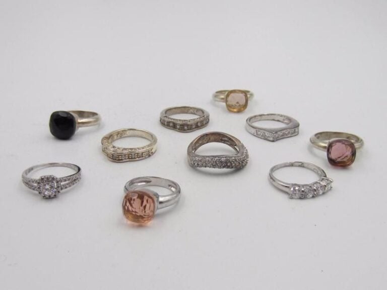 10 bagues en argent 925 ‰, taille 54 ou 52, pb : 40 g