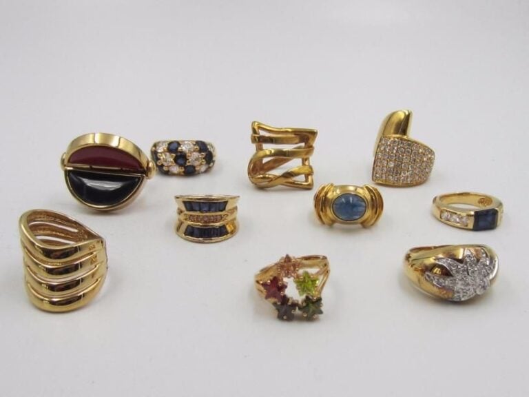 10 bagues plaqué or taille 50
