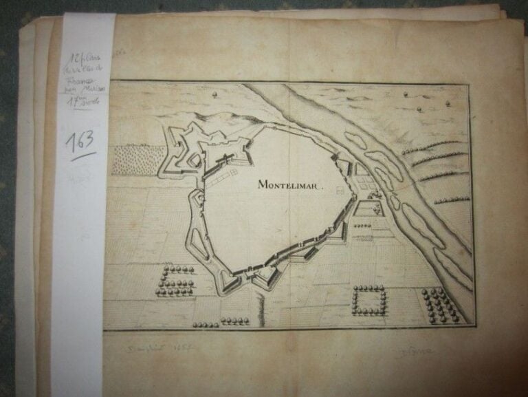 12 Plans muets de diverses villes de France SD (vers 1657
