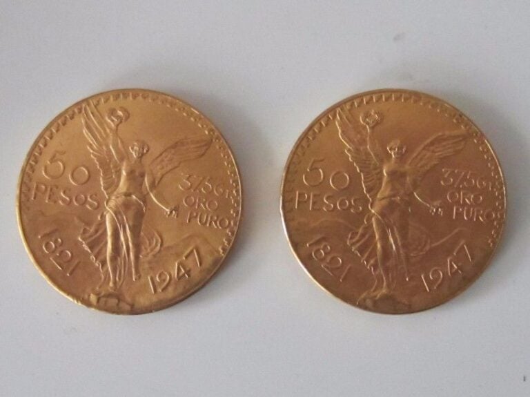 2 pièces de 50 pesos or