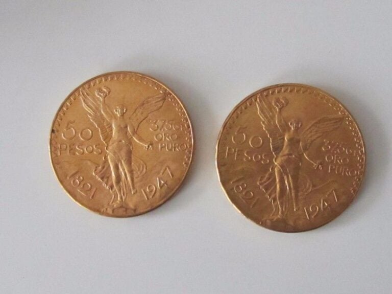 2 pièces de 50 pesos or