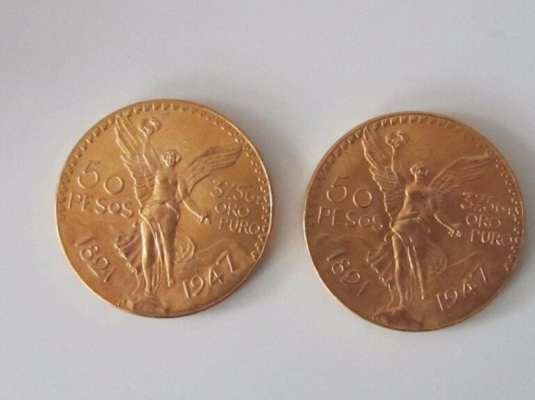 2 pièces de 50 pesos or