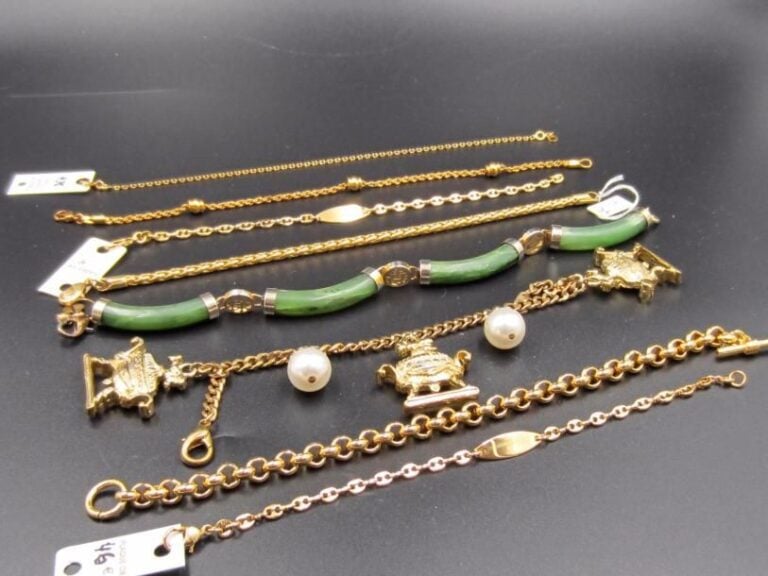 8 bracelets plaqué or