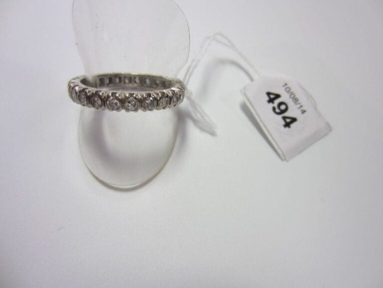 ALLIANCE en or gris (750 millièmes) serti de diamants taille brillan