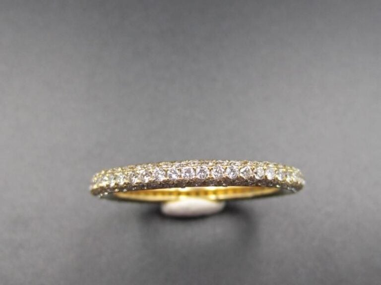 ALLIANCE en or jaune (750 millièmes) pavé de diamants taille brillan