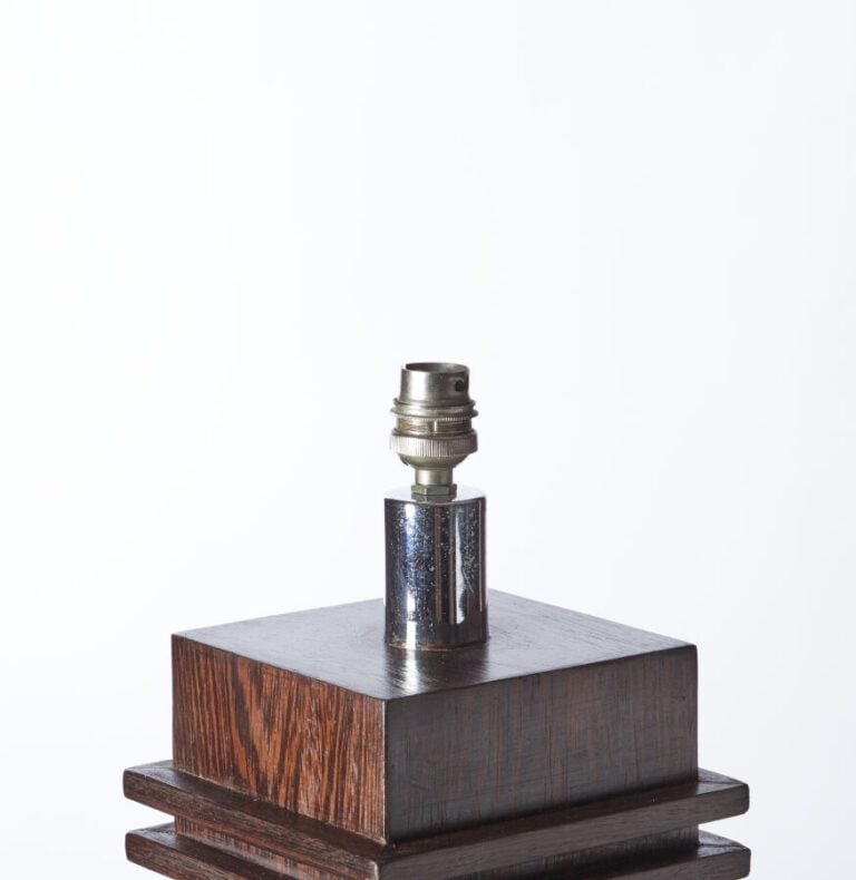 ATTRIBUÉ À JACQUES ADNET - Lampe moderniste en placage de - bois de palmier - H…