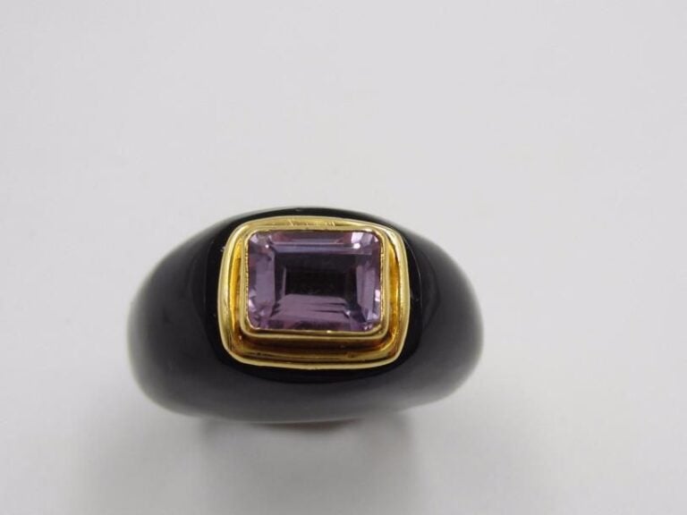 BAGUE « dôme » en onyx et vermeil (mi