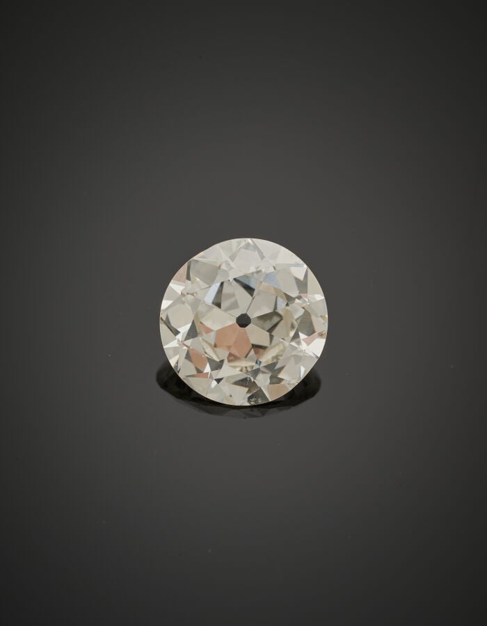 BAGUE "solitaire" géométrique en platine (min. 800‰) et or gris (750%) finement…