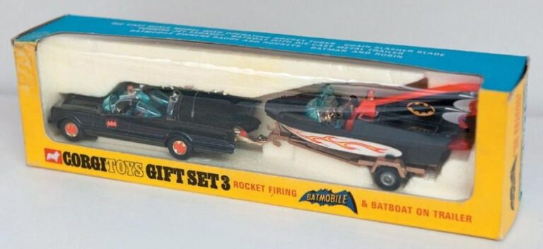 Batman Corgi - Gift Set 3 - Batmobile / Batboat Neuf en Boîte England, 1970 En métal - 1/36e - Premier boîtage - Rare