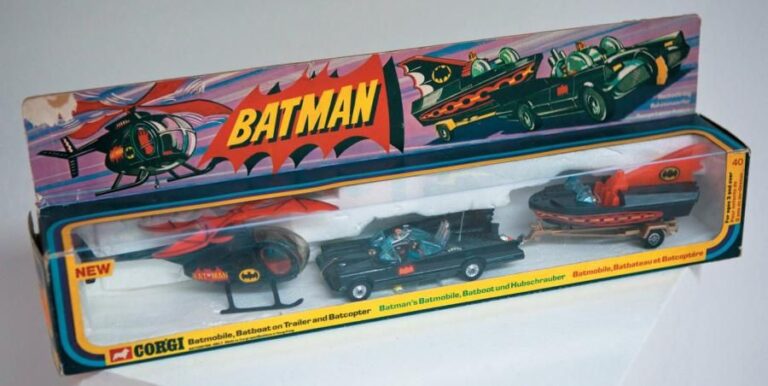 Batman Corgi - Gift Set - Batcopter / Batboat / Batcopter - Ré