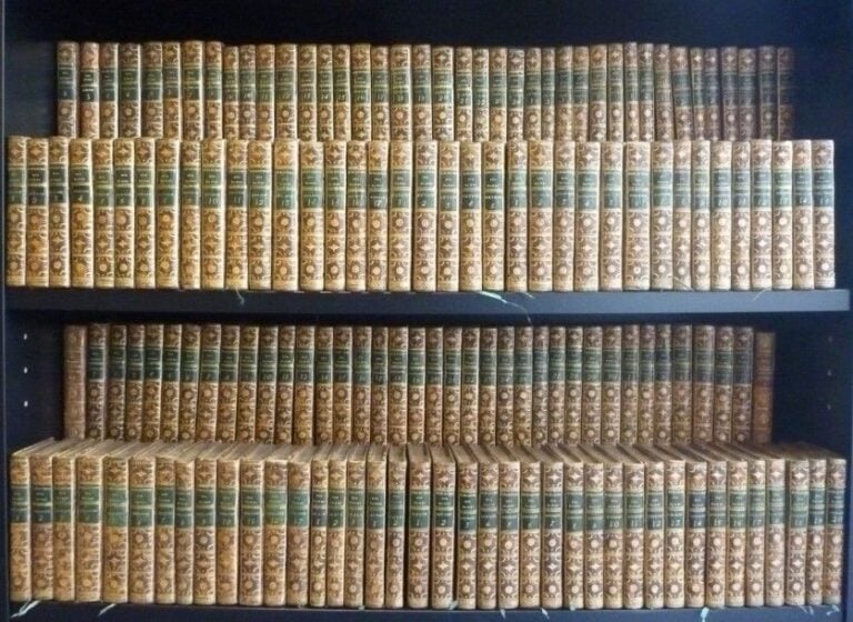 BIBLIOTHÈQUE UNIVERSELLE DES DAMES petite bibliothèque encyclopédique et portative, contenant les élémens de toutes les sciences et un choix des meilleurs ouvrages dans les différens genres de littérature Paris, à diverses adresses, 1785-1797 (parution en livraison bimestrielle