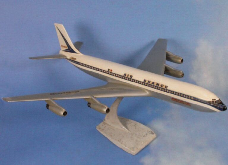 BOEING 707 AIR-FRANC