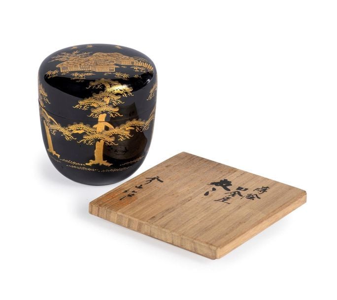 BOÎTE A THE OVOÏDE EN LAQUE, NATSUME