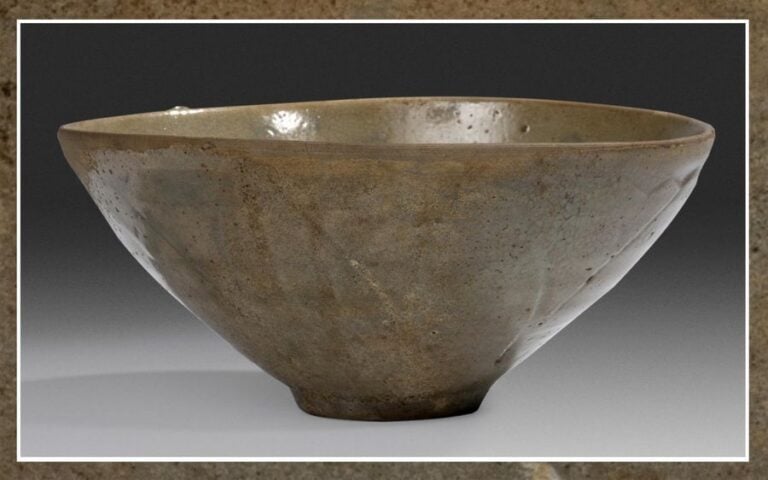 BOL CONIQUE EN GRES PORCELAINEUX CELADON