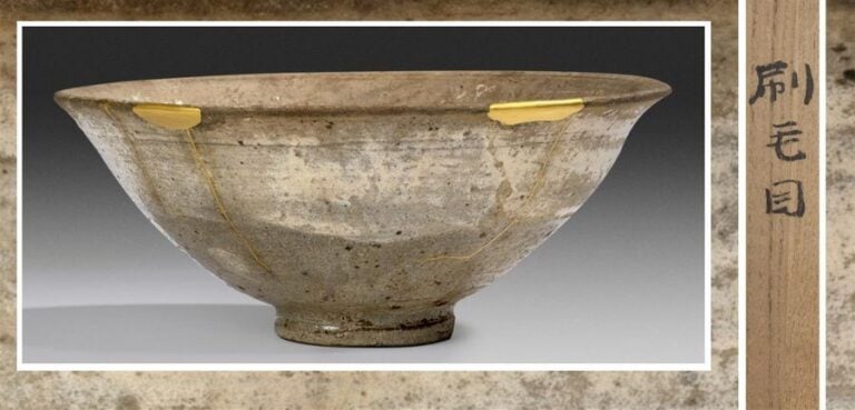 BOL DE CEREMONIE EN GRES PORCELAINEUX A COUVERTE CELADON ET BLANCHE, HAKEME