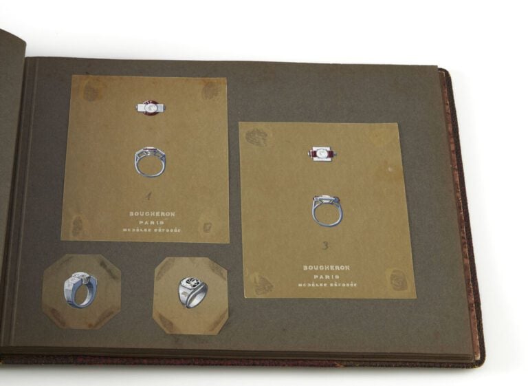 BOUCHERON - CARNET d'une vingtaine de DESSINS originaux gouachés, de bijoux et…
