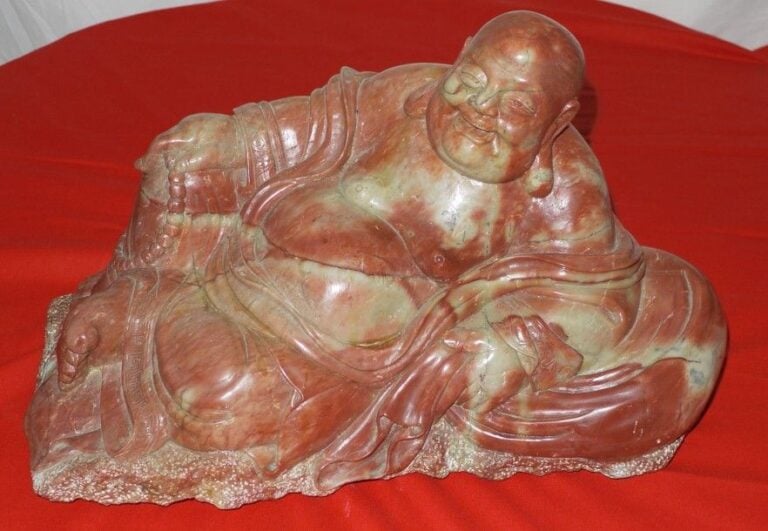 BOUDDHA en pierre dure