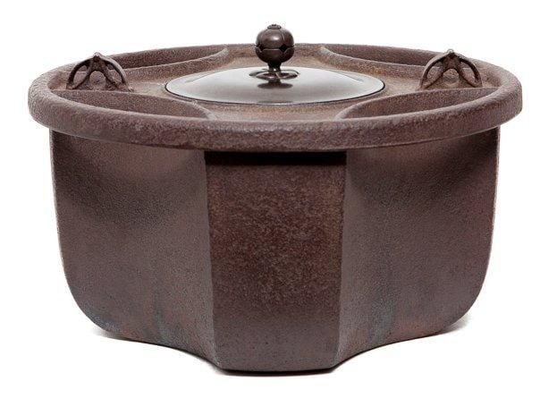 Bouilloire en fonte (tetsubin) de forme rond