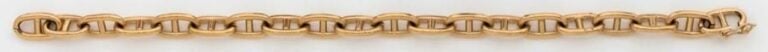 BRACELET en or jaune 14 carats (585 millièmes) à maillons ovale