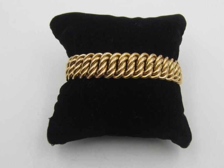 BRACELET GOURMETTE en or  jaune (750 ‰