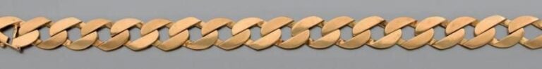 BRACELET gourmette plate en or jaune (750 millièmes) partiellement satin
