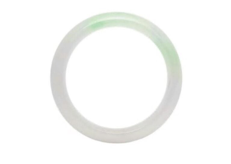 BRACELET JONC EN JADE JADEITE "MOUSSE DANS LA NEIGE"