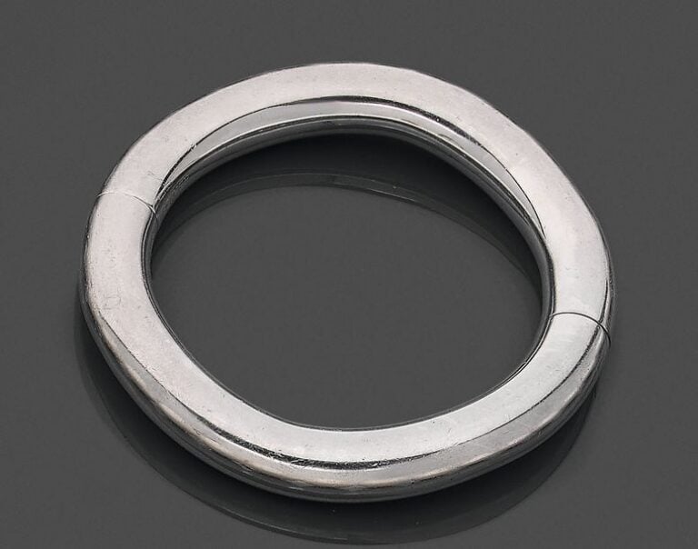 BRACELET modèle «Lima» en argent (925 millièmes) jonc, un
