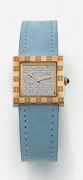 BRACELET MONTRE carrée en métal doré, modèle «Apsaras