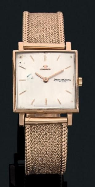 BRACELET MONTRE carrée en or jaune (750 millièmes