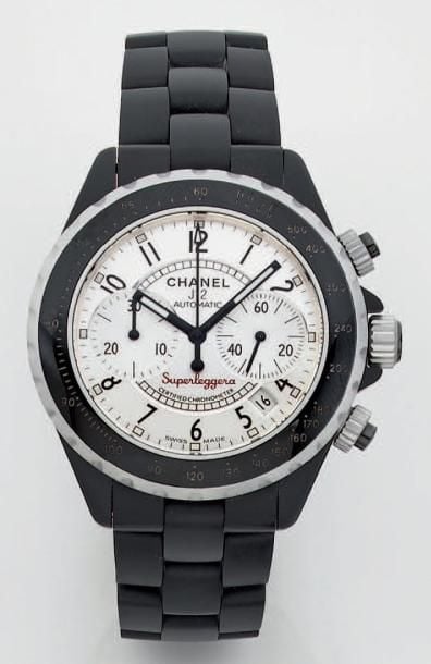 BRACELET MONTRE CHRONOGRAPHE, modèle «J12 Superleggera» en céramique noir