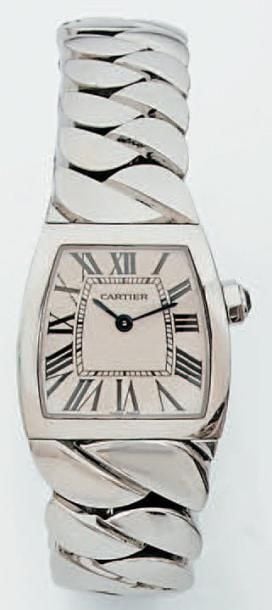BRACELET MONTRE de dame en acier, modèle «Donia
