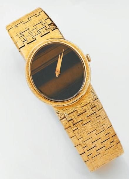 BRACELET MONTRE de dame ovale en or jaun
