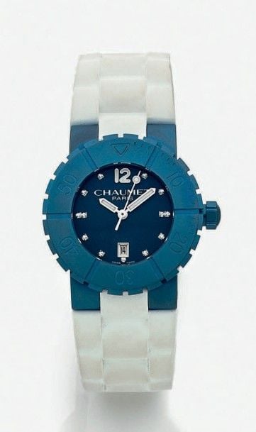 BRACELET MONTRE de dame ronde en titane bleu, modèle «Class