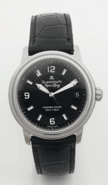 BRACELET MONTRE de forme ronde en titane, modèle « AquaLung