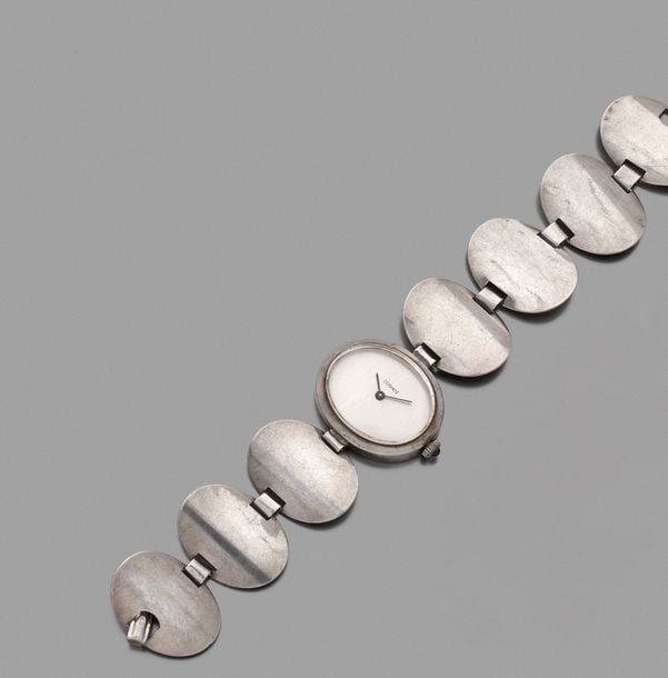 BRACELET MONTRE ovale en argent (mi