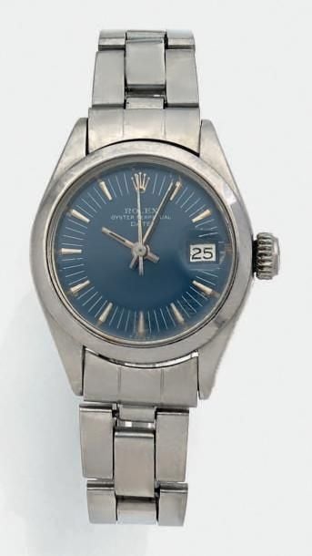 BRACELET MONTRE ronde de dame en acier, modèle «Oyster Perpetual date