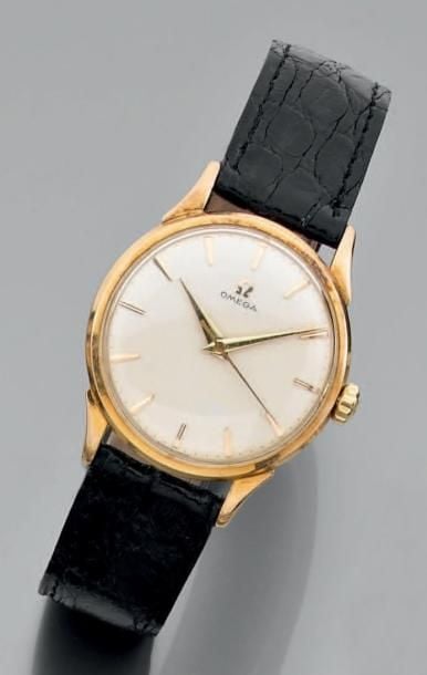 BRACELET-MONTRE ronde en or jaun