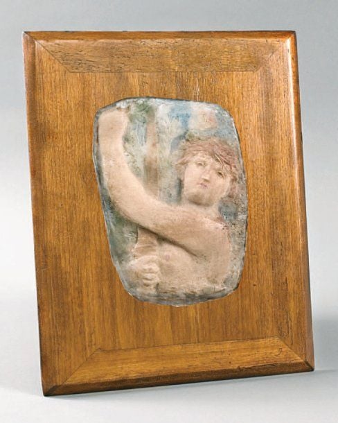 « Buste de feme nue » Plaque en pâte de femme à décor en haut relie